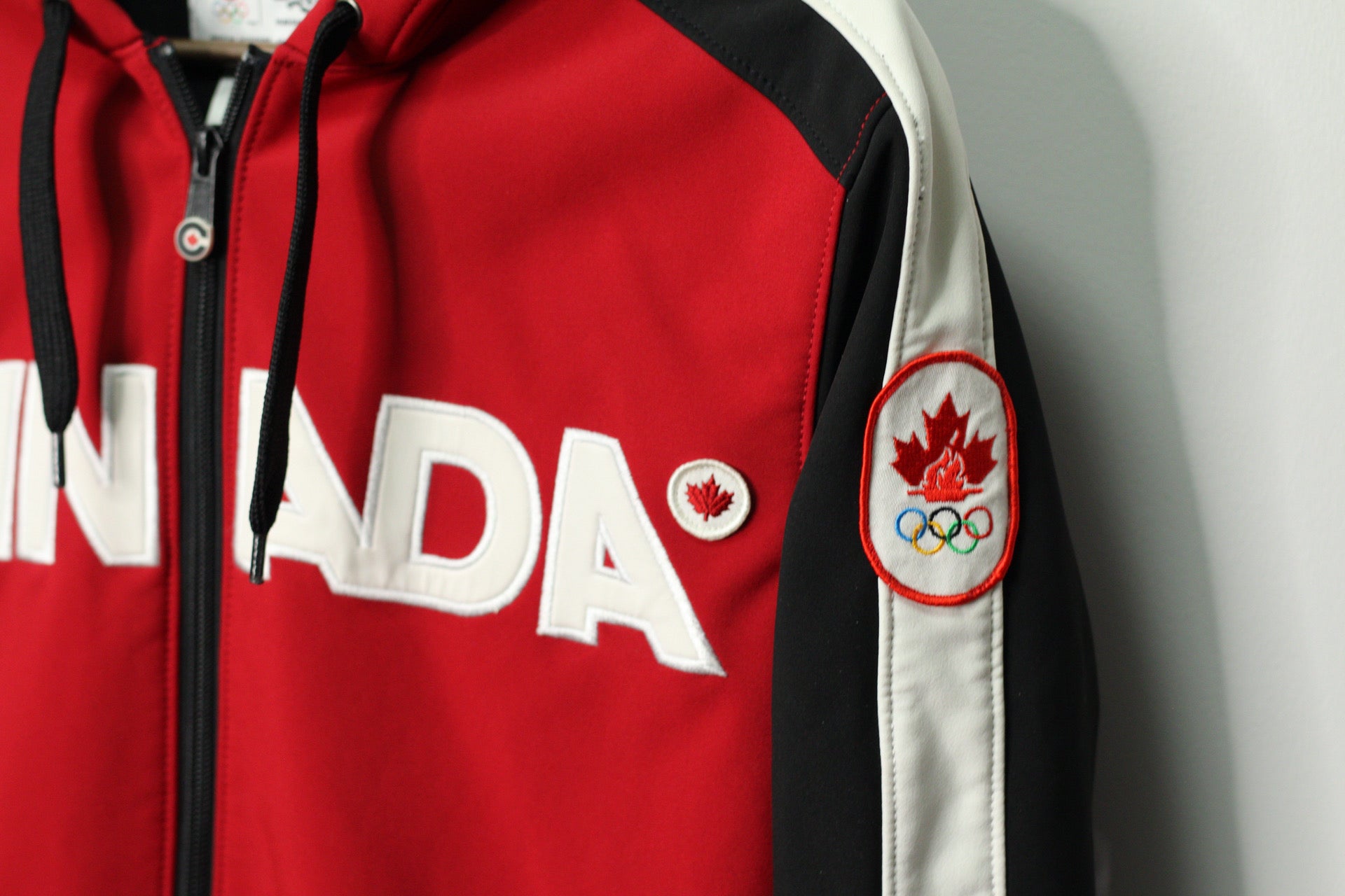 Canada Olympic Zip Hoodie | S