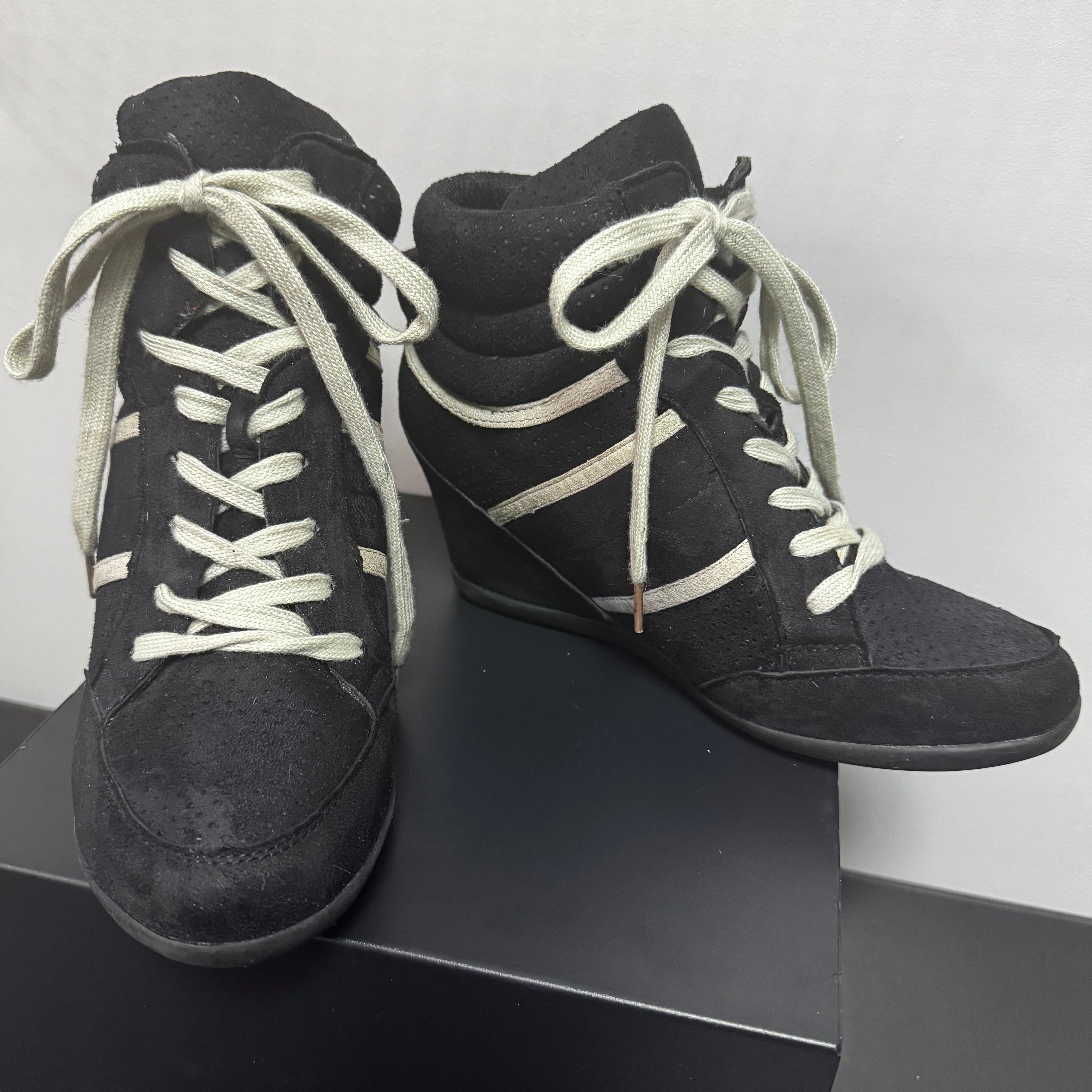 Y2K Black Wedge Sneakers | 8
