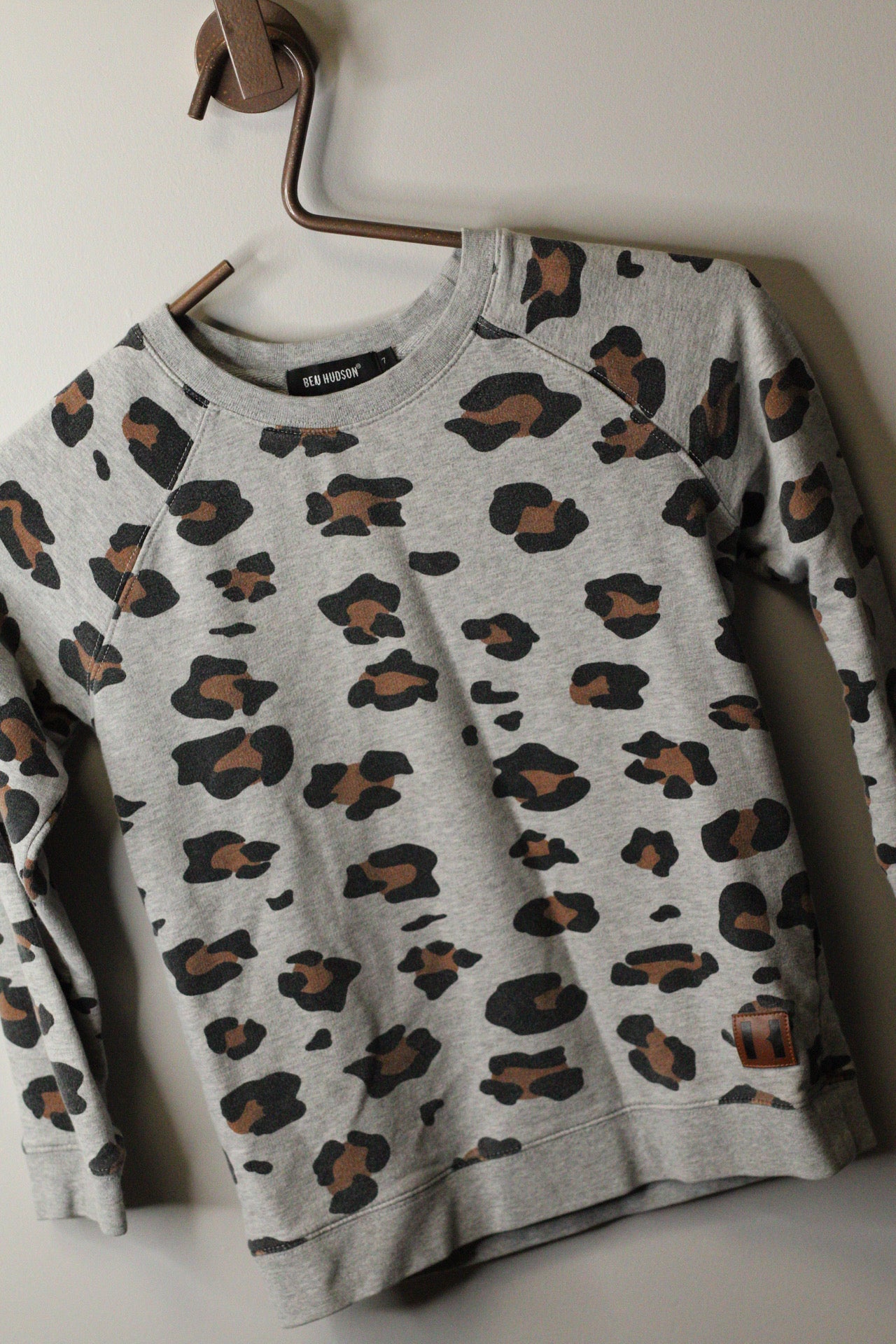 Leopard Sweatshirt Bundle | Beau Hudson | Mama & Minis | L, 7, 3t