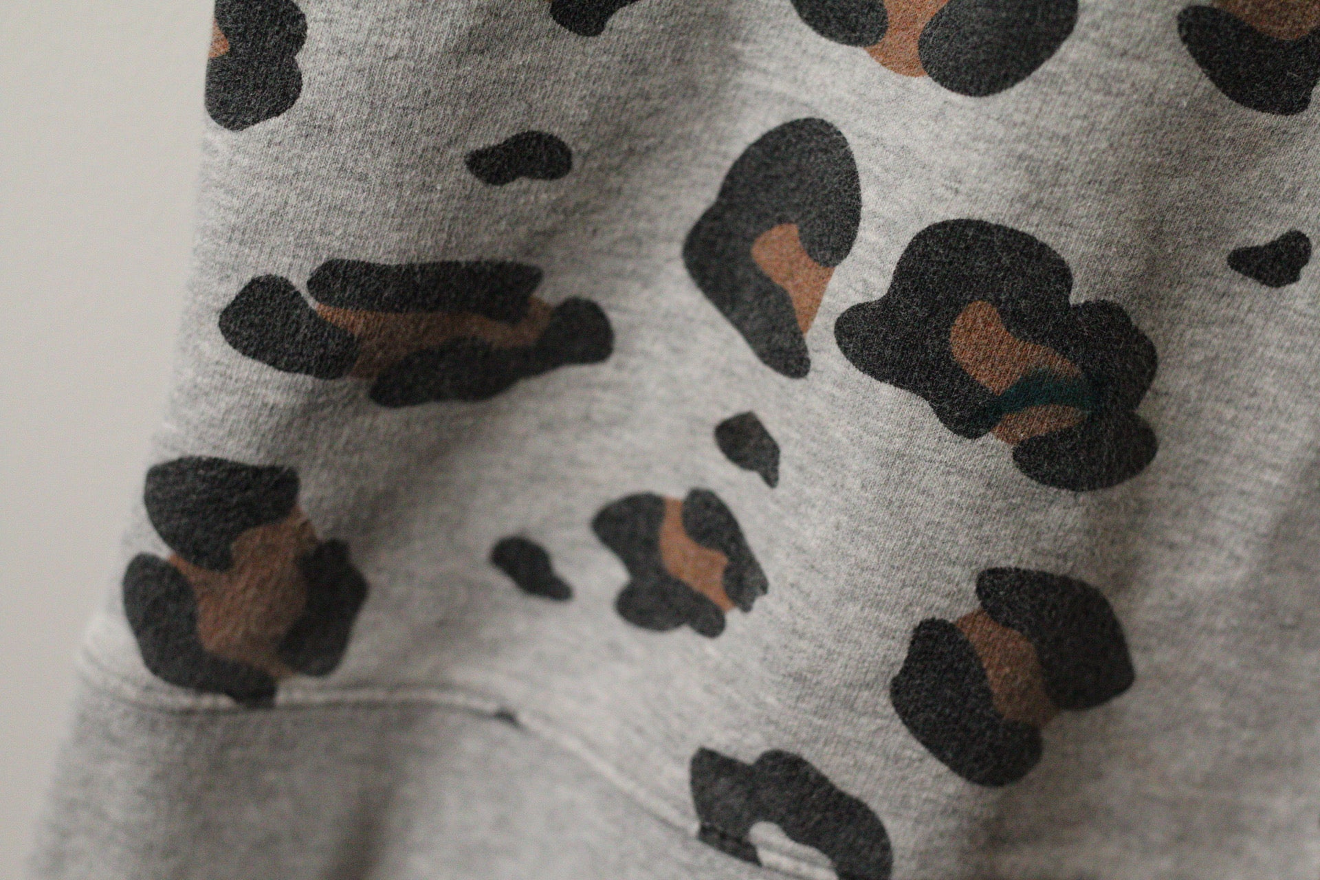 Leopard Sweatshirt Bundle | Beau Hudson | Mama & Minis | L, 7, 3t