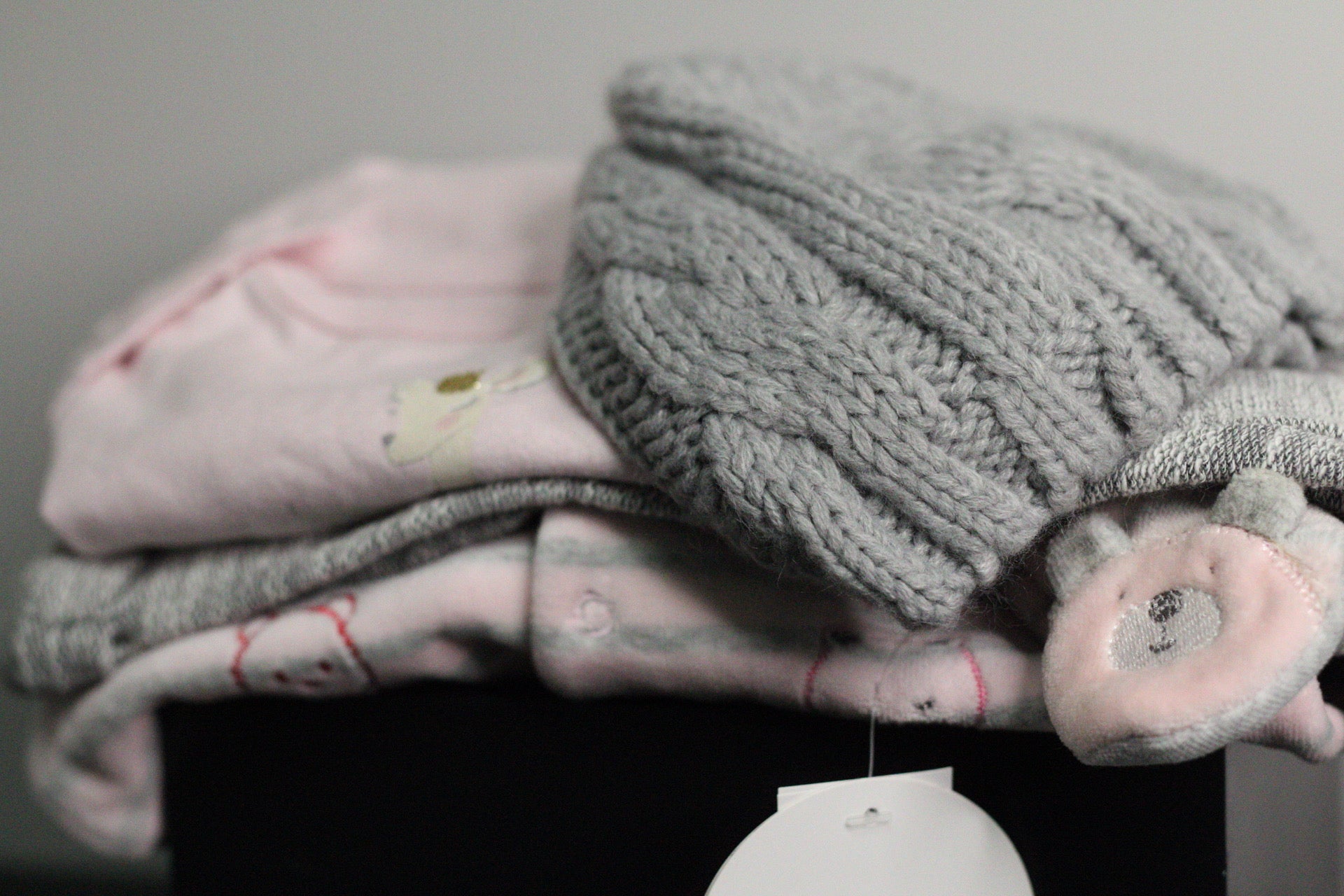 Pink & Grey Cozy Baby Bundle |O-12m
