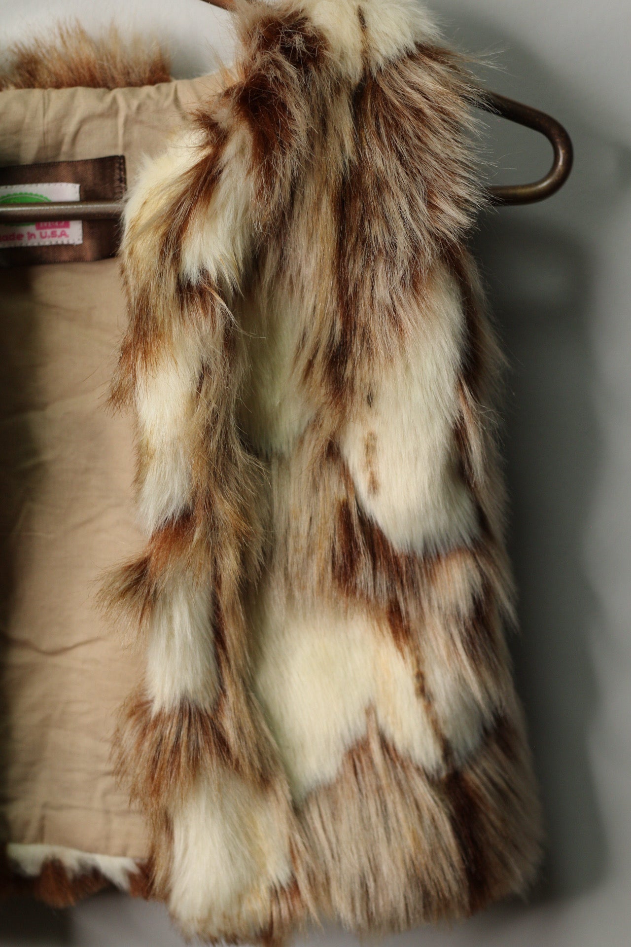 Gracious May Boho Faux Fur Vest | 2/5