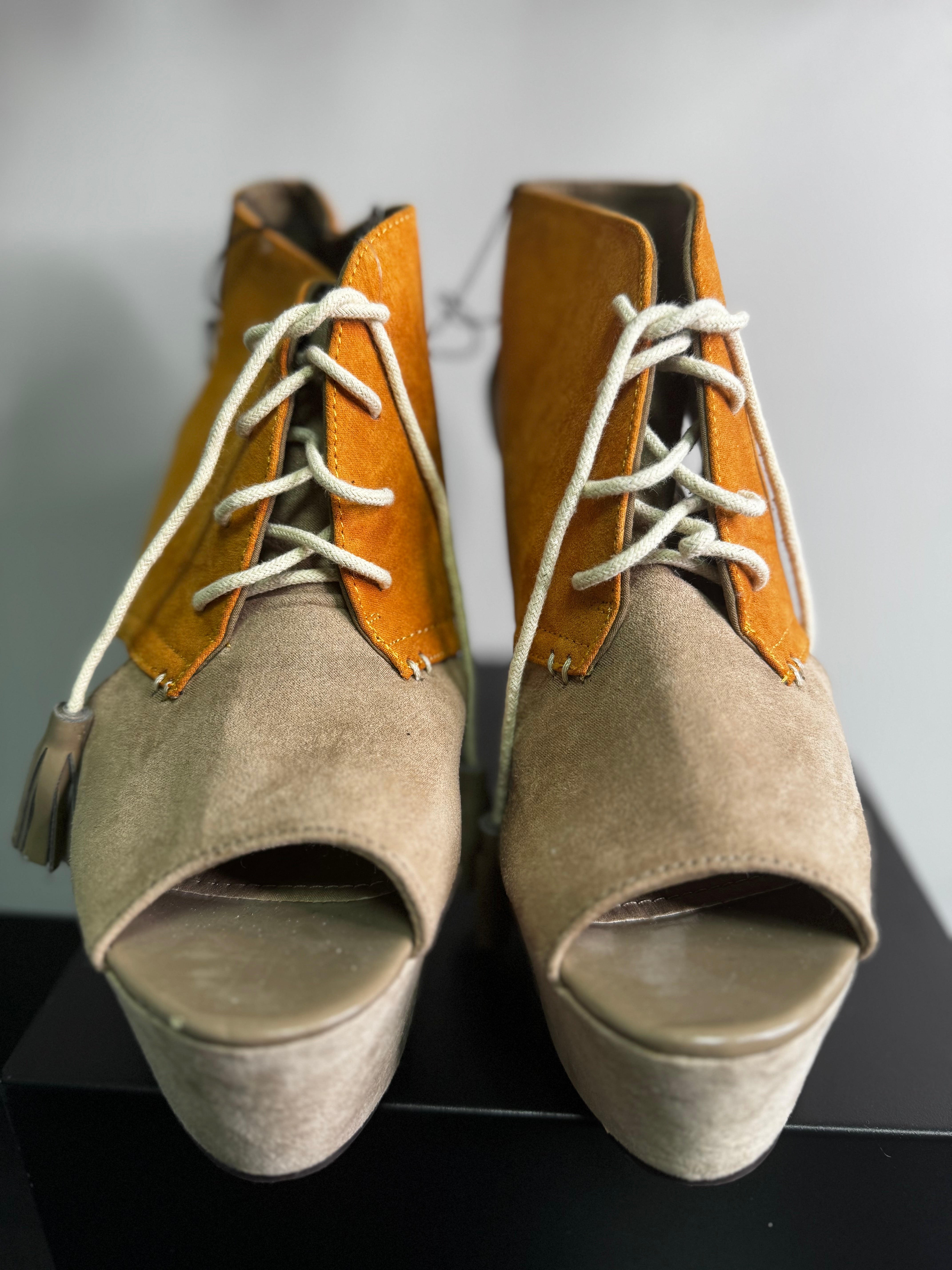 Boho Wedge Booties | 8