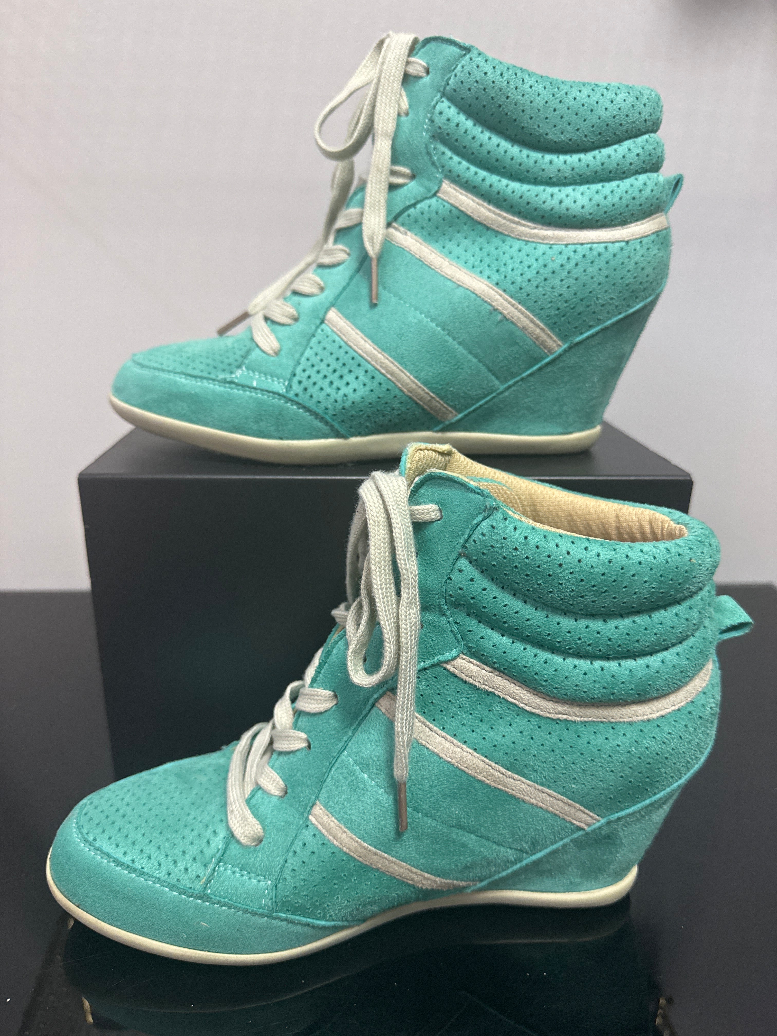 Y2K Teal Wedge Sneakers | Size 8