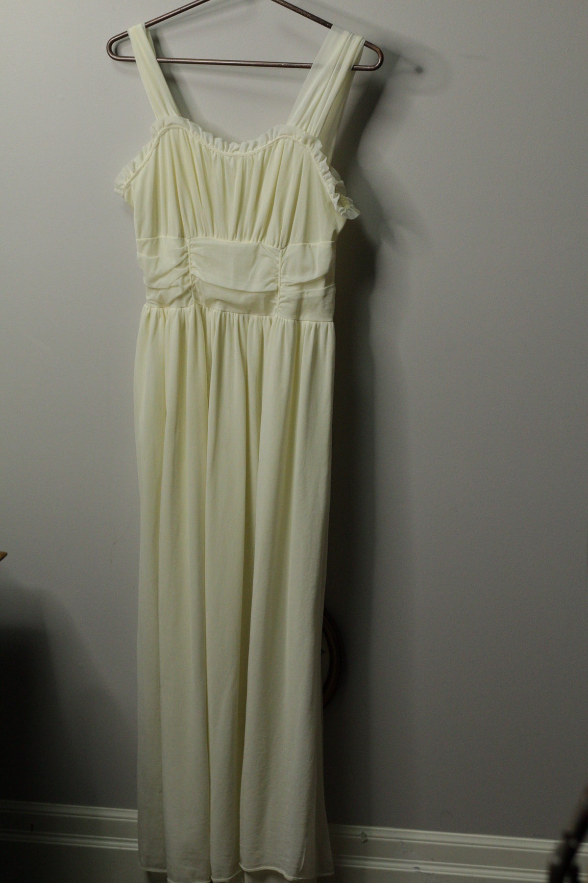 Vintage Ivory Chiffon Nightgown & Peignoir Robe Set