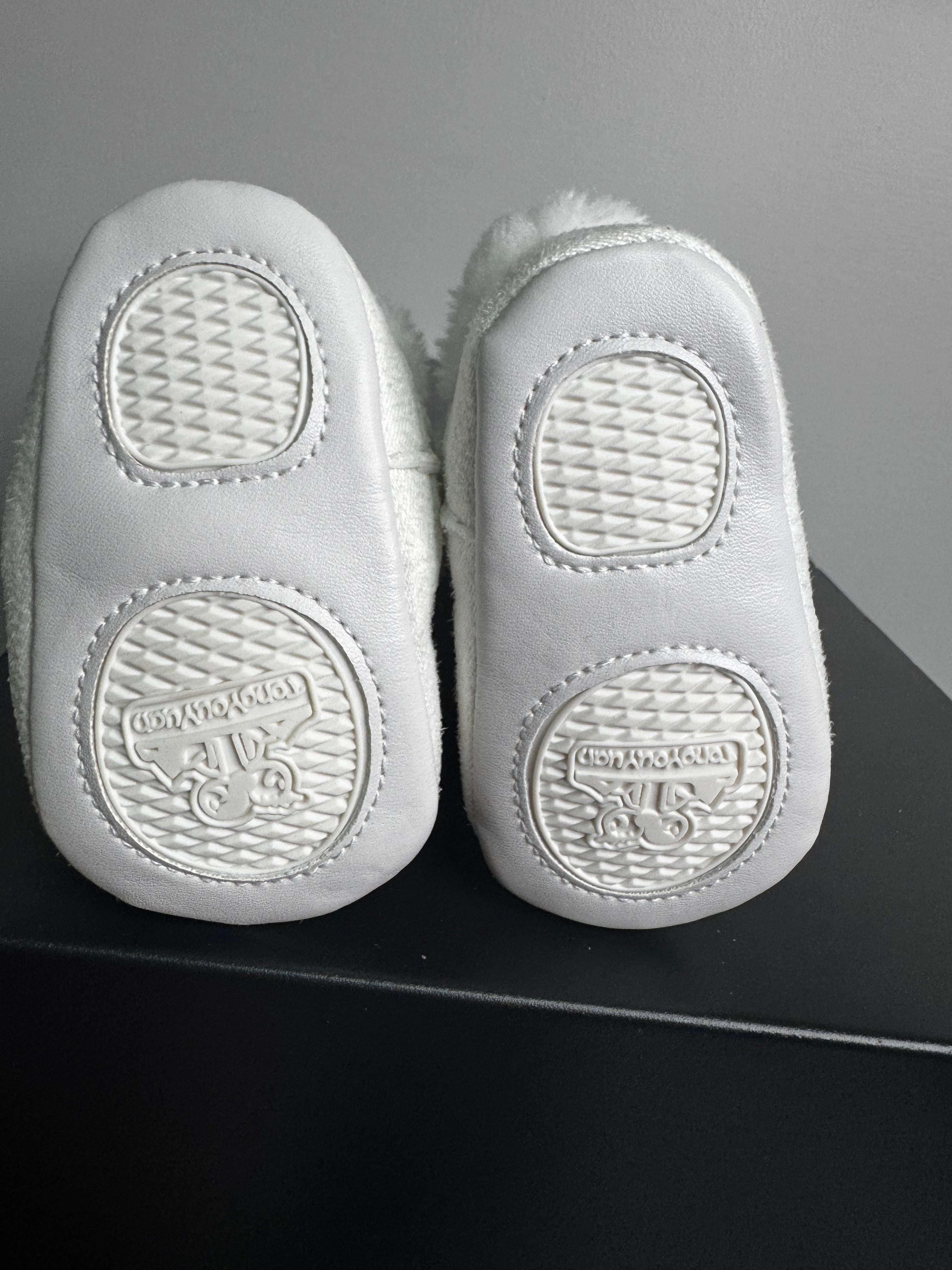Bitty Booties | 0–6 M