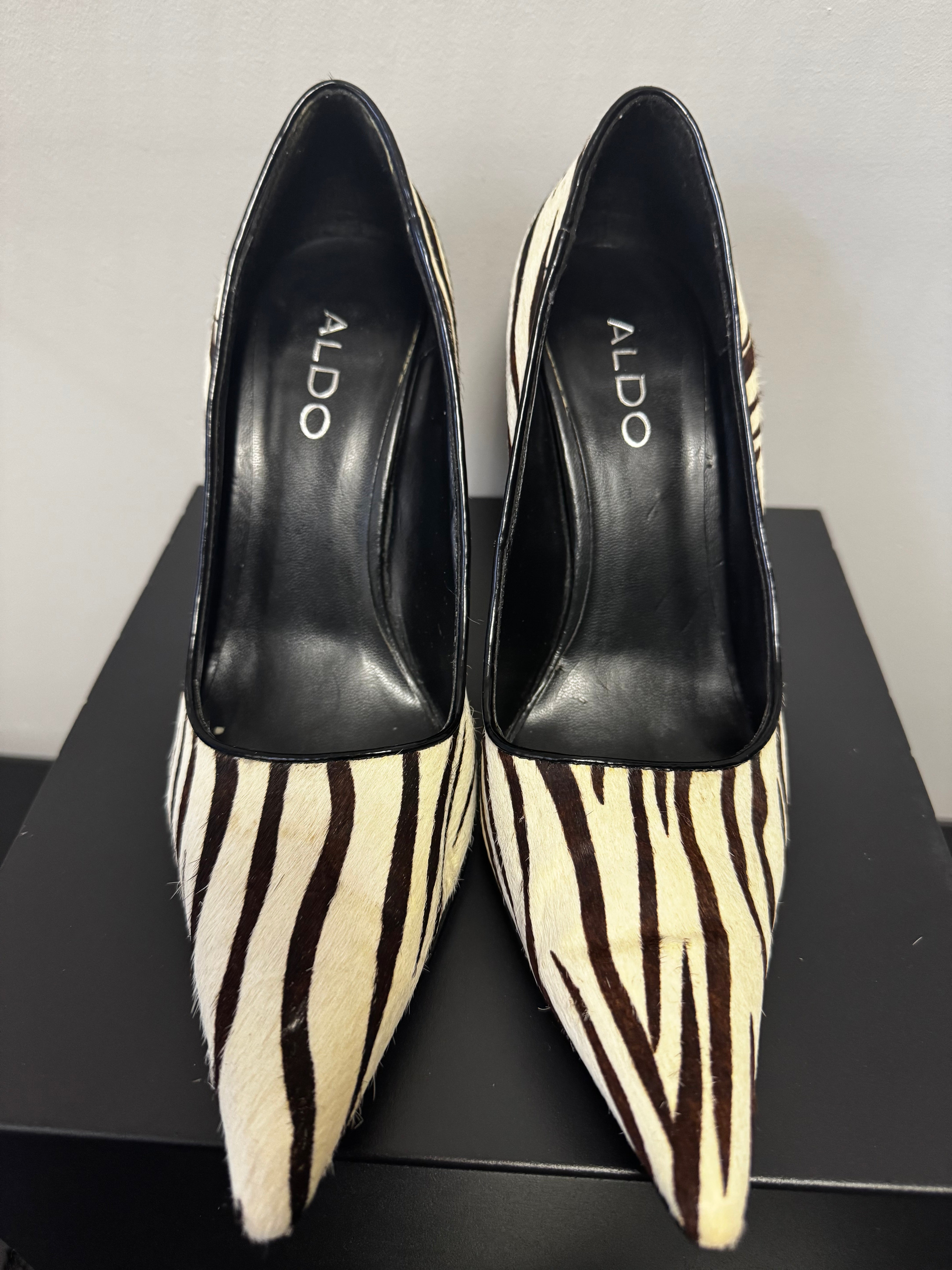 ALDO Zebra Calf Skin| size 38