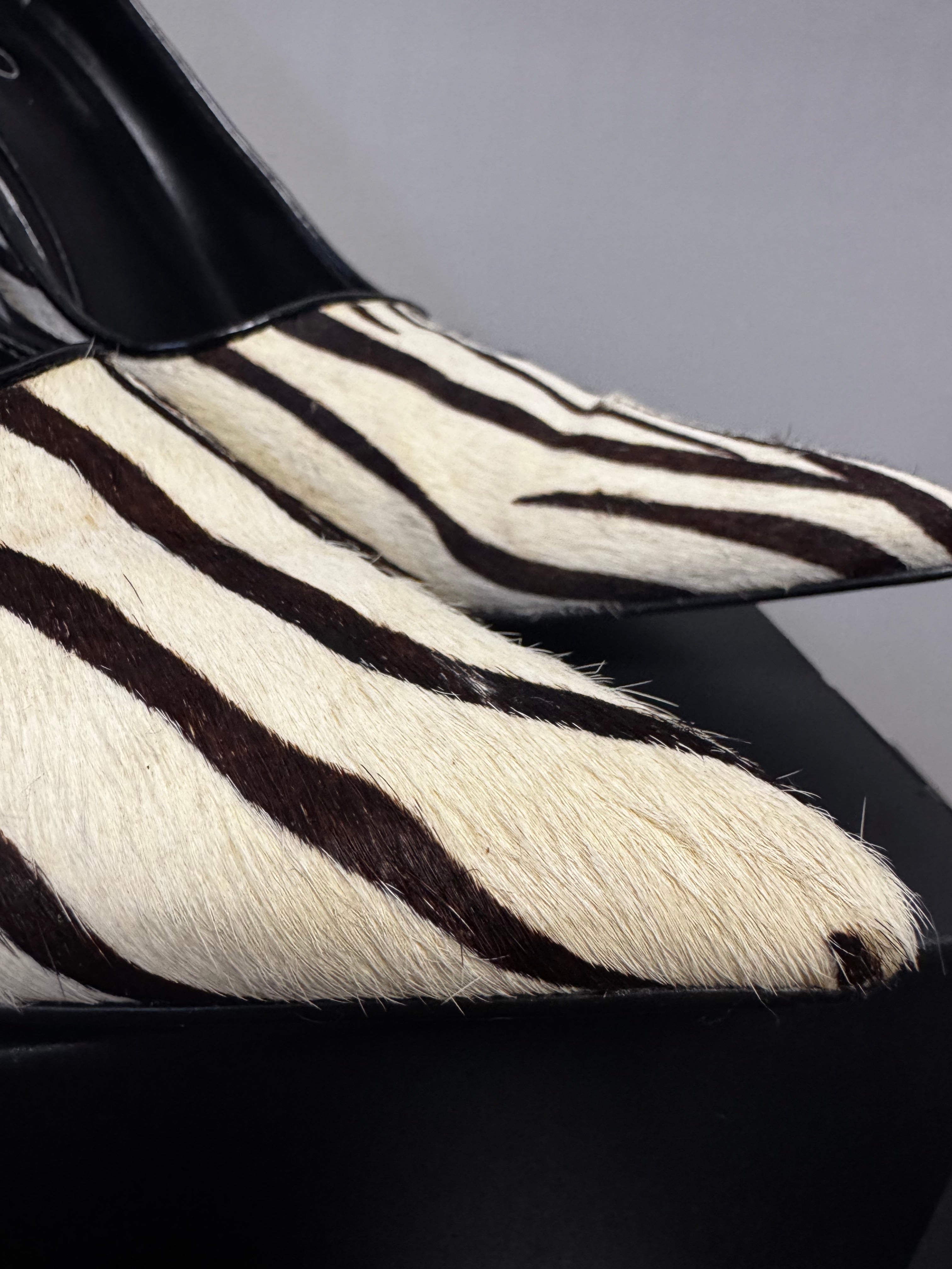 ALDO Zebra Calf Skin| size 38