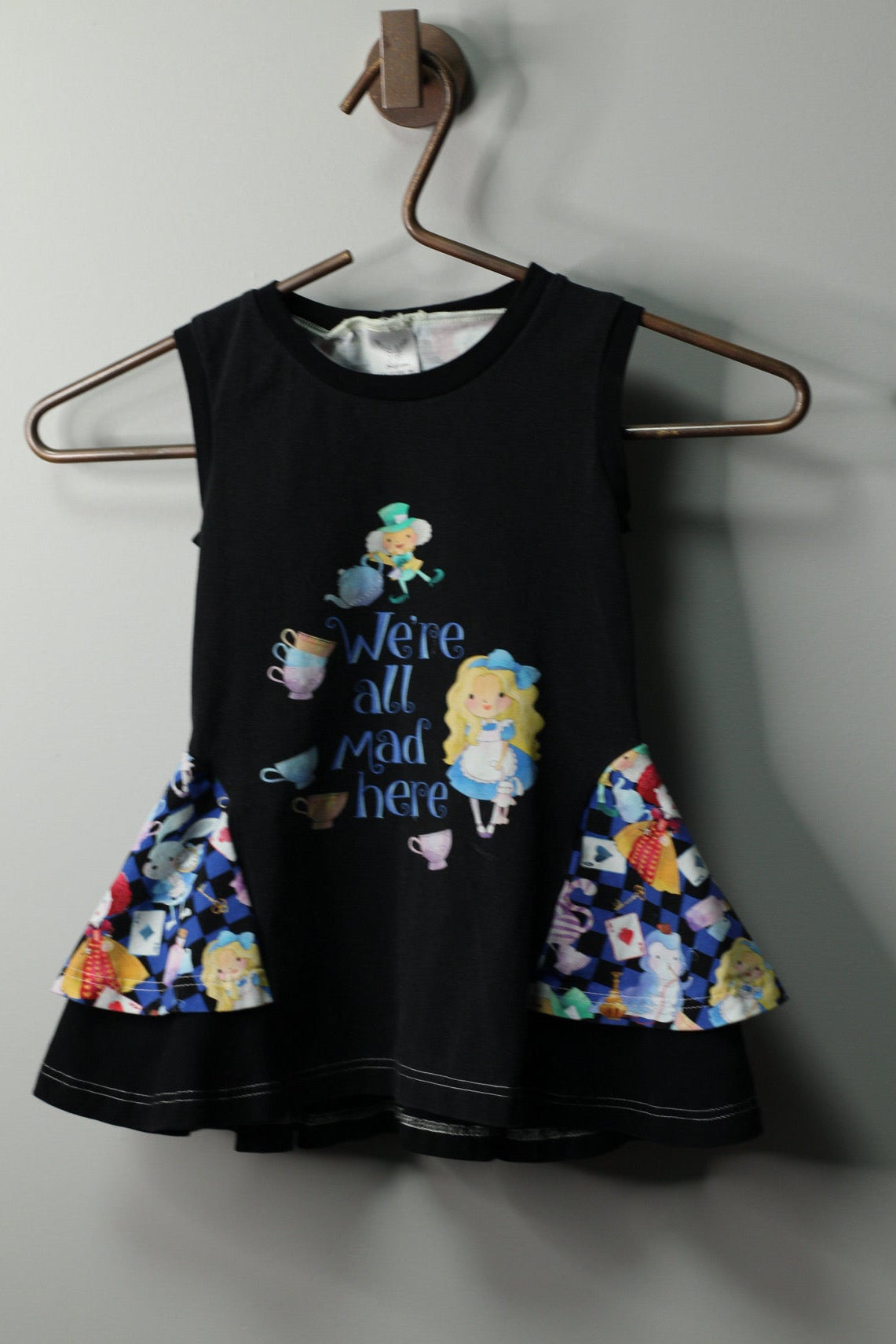 Handmade Alice in Wonderland | 4T